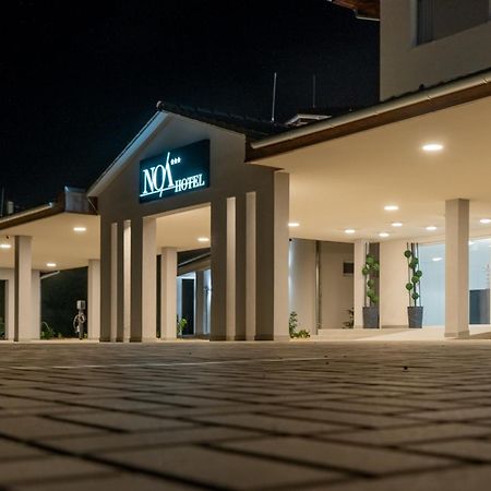 Noa Panzio Hotel Vecses Exterior photo